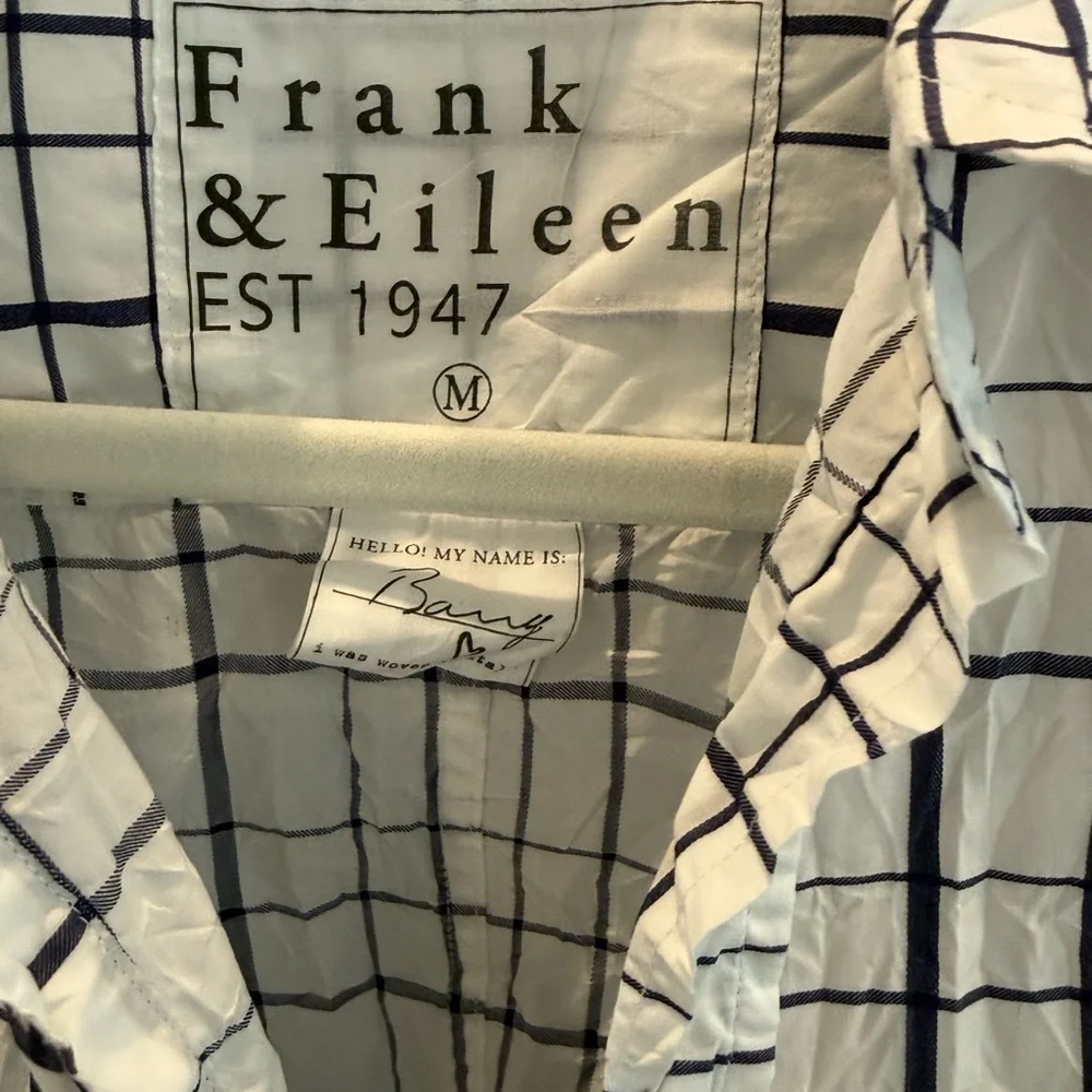Frank & Eileen “Barry” Crinkled Plaid Shirt Blue and White - Medium - Picture 3 of 5